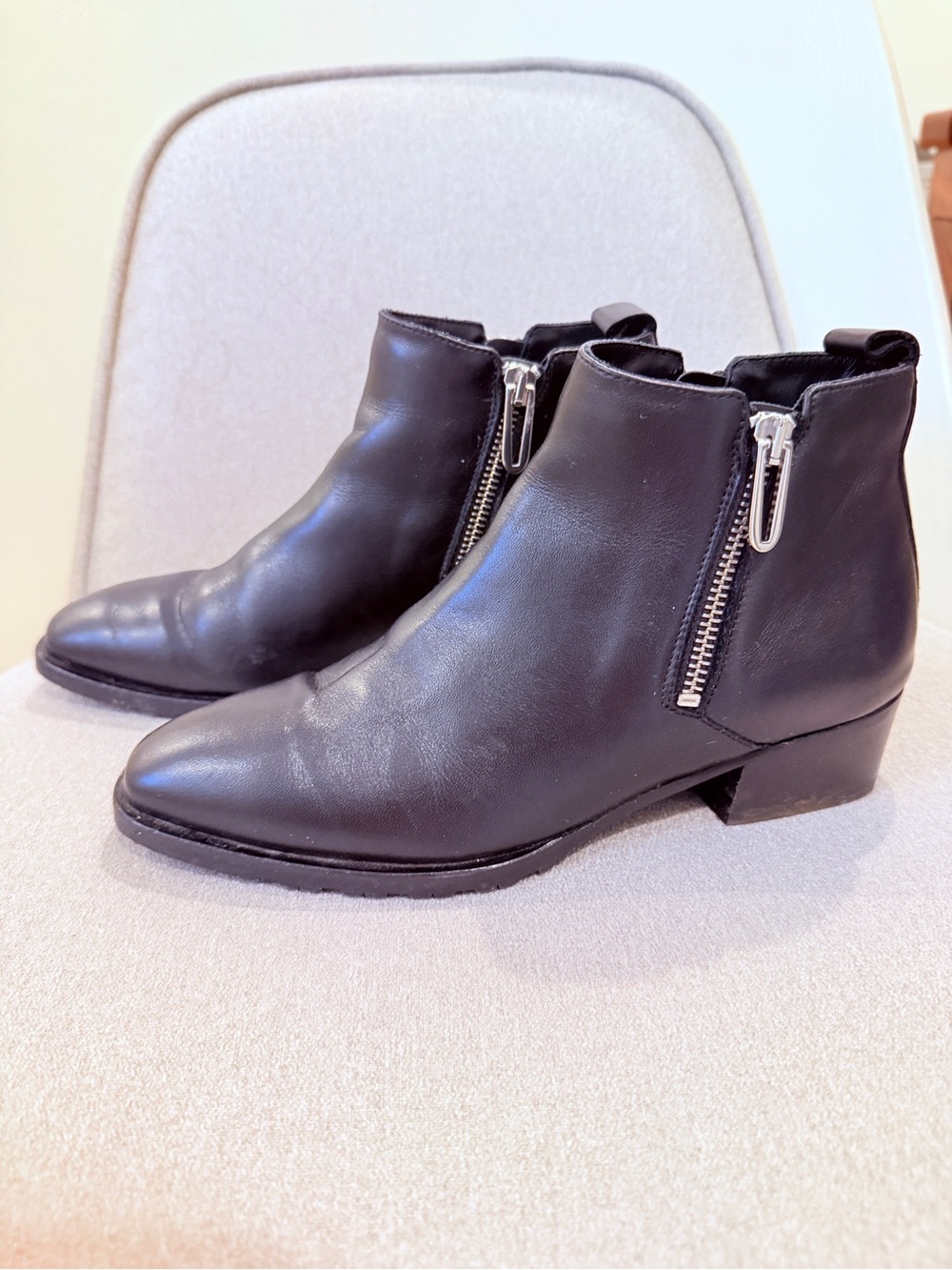 Aquatalia Black Leather Ankle Booties with Side Zips